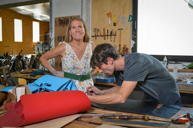 Atelier réparation cuir
